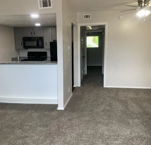 The Vine RG LLC — Photo 1