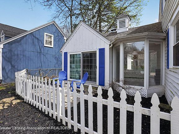 5th image of 606 Orchard St