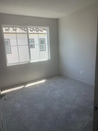 2120 Yukon Photo 1