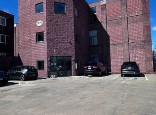 390 Charles St APT 211, Bridgeport, CT 06606