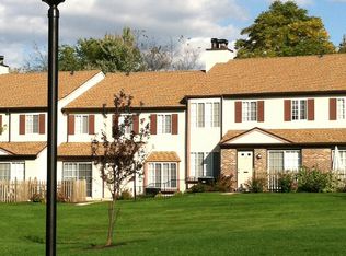 215 Charleston Grn, Malvern, PA 19355