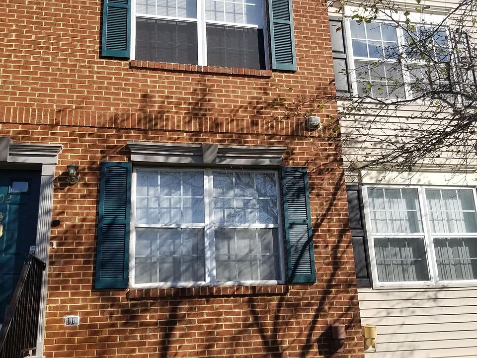 1st image of 101 Vaughan Dr