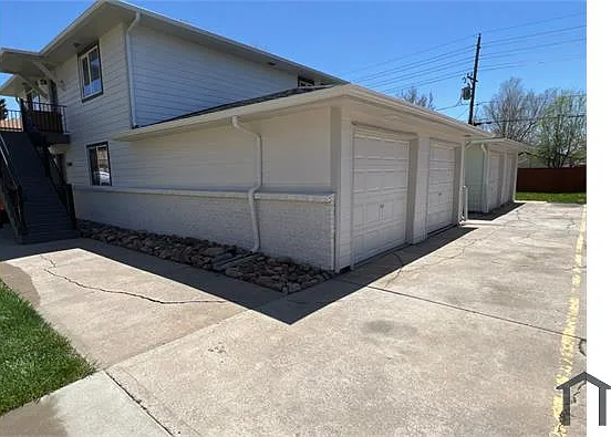 13162 E 13th Pl — Photo 17