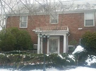 184-36 Hovenden Rd, Jamaica Estates, NY 11432