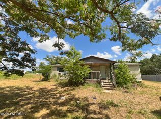 137 Specklebird Ln, Tarboro, NC 27886