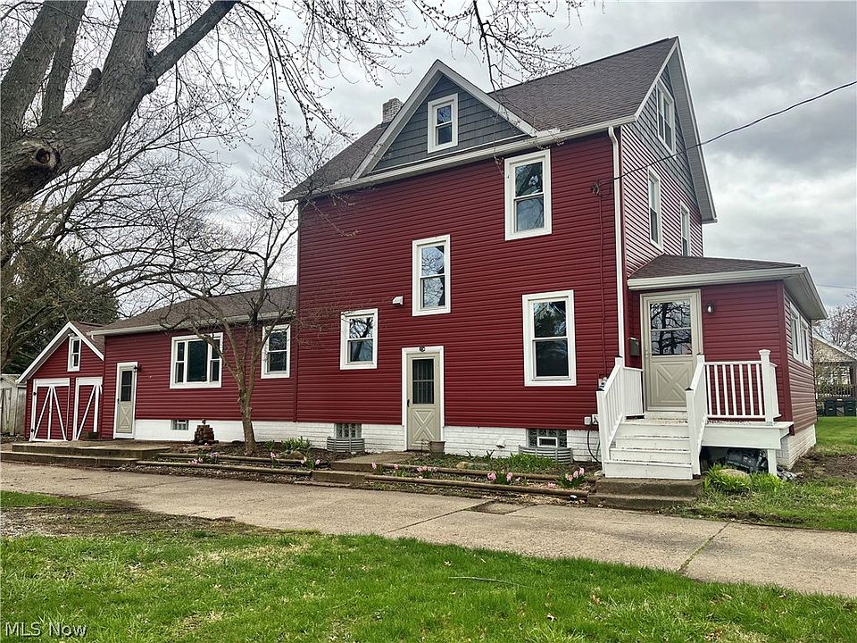 1st image of 214 N Nickelplate St