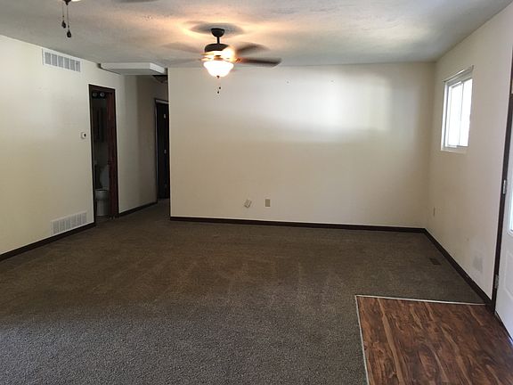 3rd image of 1336 Brookdale Ln