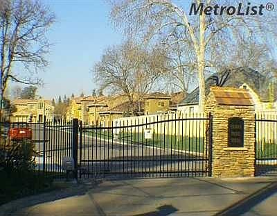 1st image of 927 Sierra Park Ln