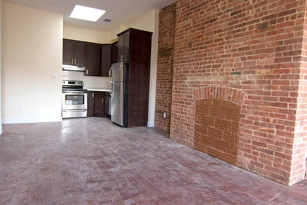 Rented by Strivers Management Group Corp (Brokerage) | media 3