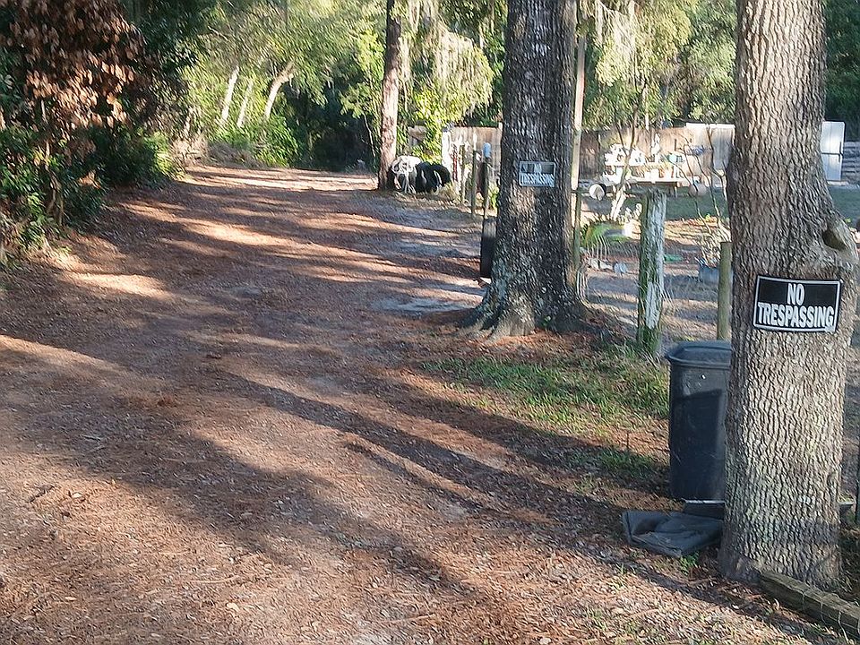 2nd image of 9980 NW 56th Pl