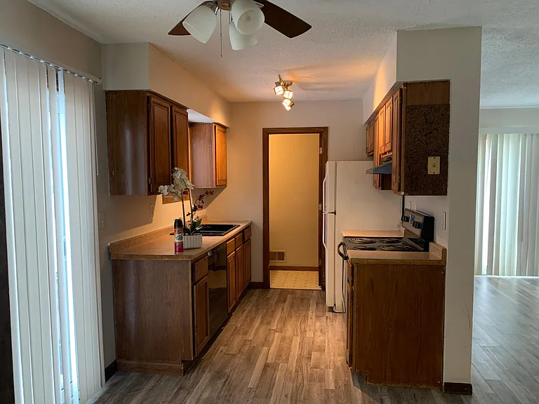 3600 Gershwin Pl N — Photo 20