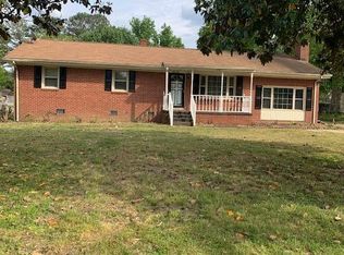 1310 Carolina Ave, Roanoke Rapids, NC 27870