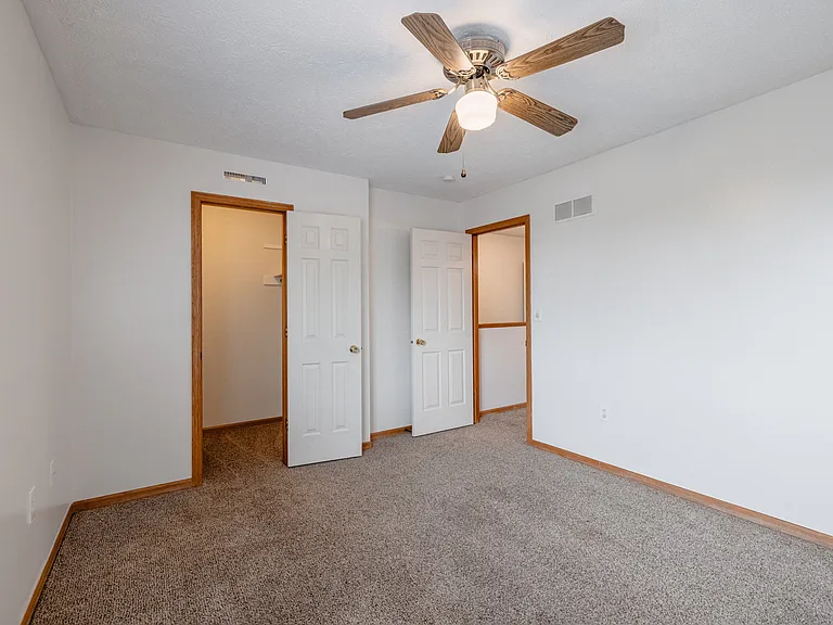 410 W Todd Cir — Photo 25