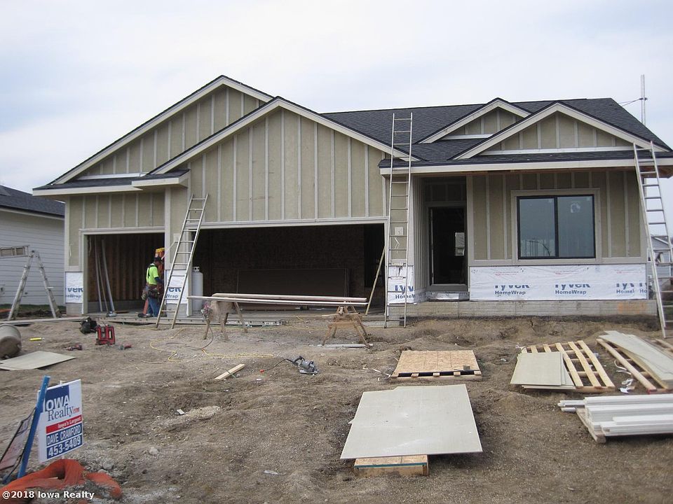 1st image of 3465 Grand Valley Dr