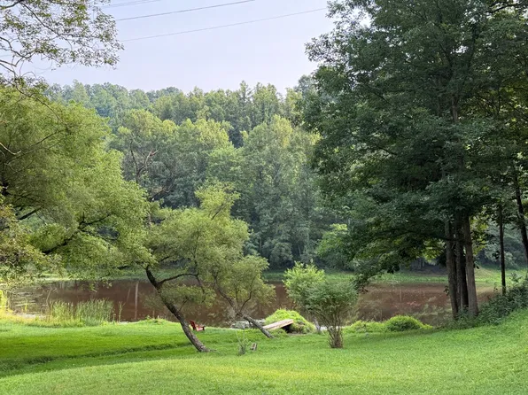 2104 Red Lick Rd, New Milton, WV 26411