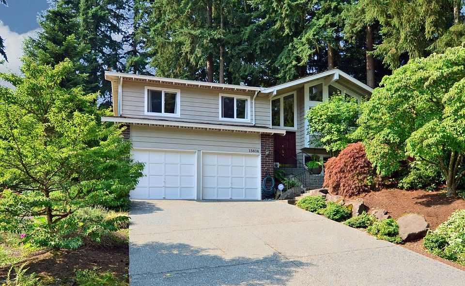 1st image of 15616 22nd Ct SE