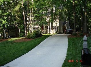 108 Donna Pl, Cary, NC 27513