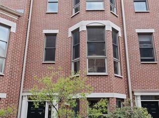 1725 W Belmont Ave #F, Chicago, IL 60657
