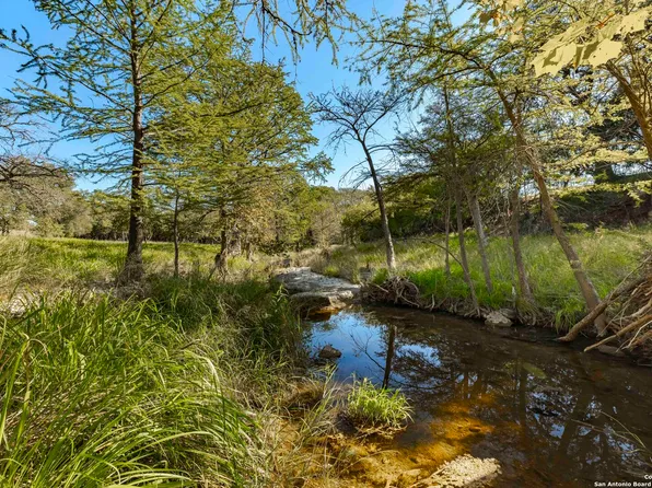 199 Palisades LOT 110, Camp Verde, TX 78010