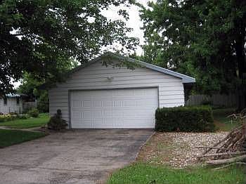 2nd image of 8975 Kephart Ln