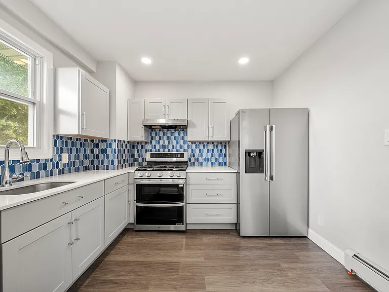 267 Hirliman Rd #1 — Photo 4