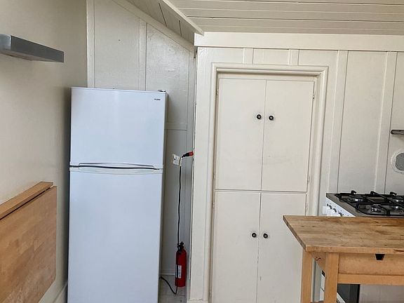 4th image of 800 B St #804-B