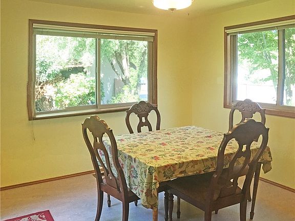 5th image of 5813 Winnwood Dr SE