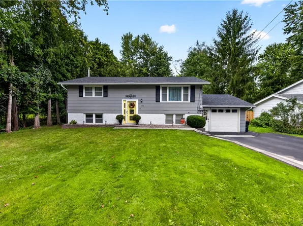 126 Hulbert St, Minoa, NY 13116