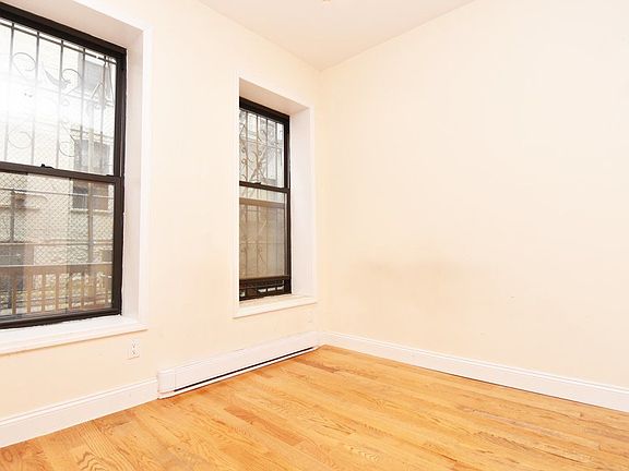 4th image of 354 W 110th St APT 1d