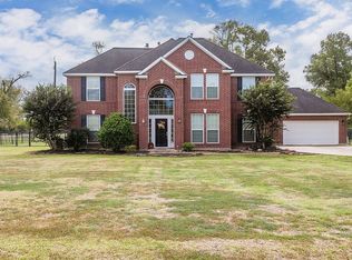 1618 Magnolia Bnd W, Cove, TX 77523