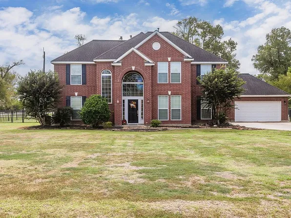 1618 Magnolia Bnd W, Cove, TX 77523