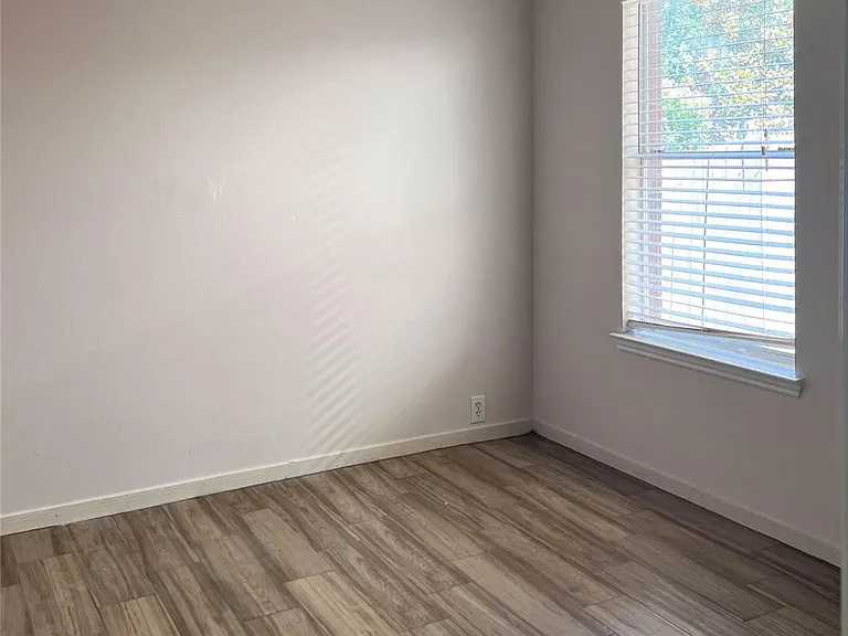 659 Cypresswood Trce — Photo 18
