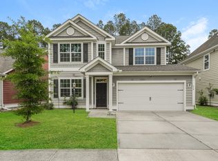 319 Whispering Breeze Ln, Summerville, SC 29486
