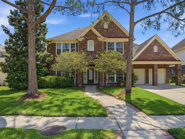 2803 Pinebend Dr, Pearland, TX 77584