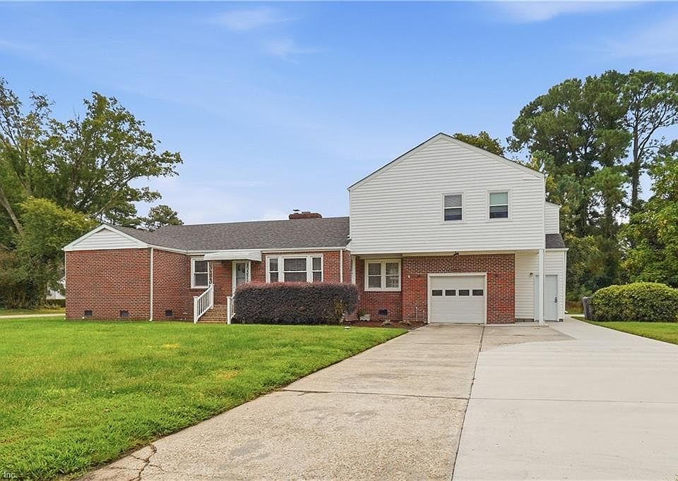 1st image of 5217 Bonneydale Rd