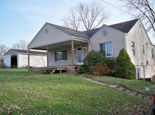 156 E Main St, Hopedale, OH 43976