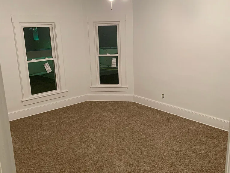 Upstairs bedroom 2