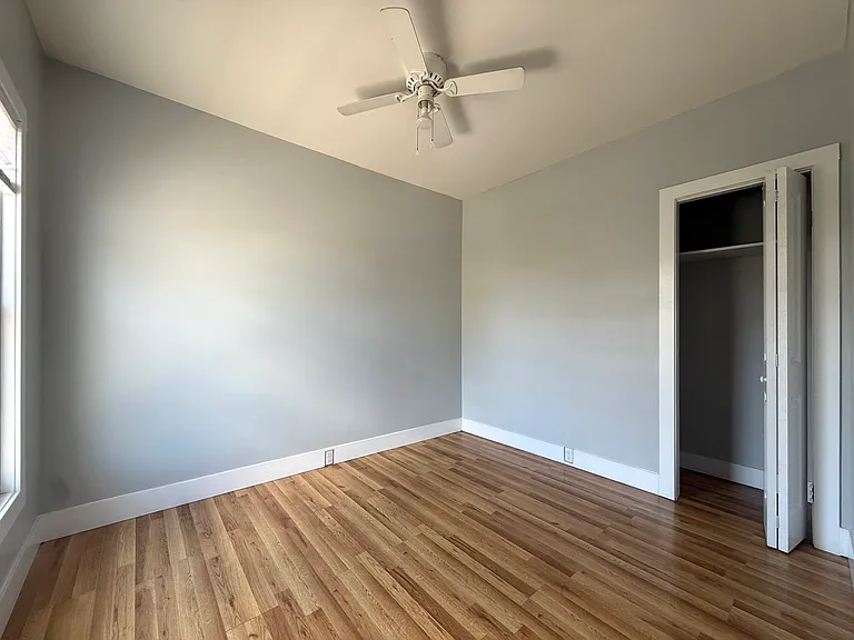 14 Livingston St #2 — Photo 6