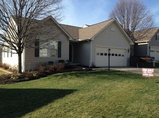 816 Willow Creek Dr, Akron, OH 44333