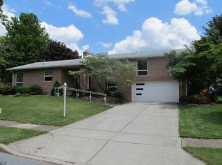 229 Fineview Rd, Camp Hill, PA 17011