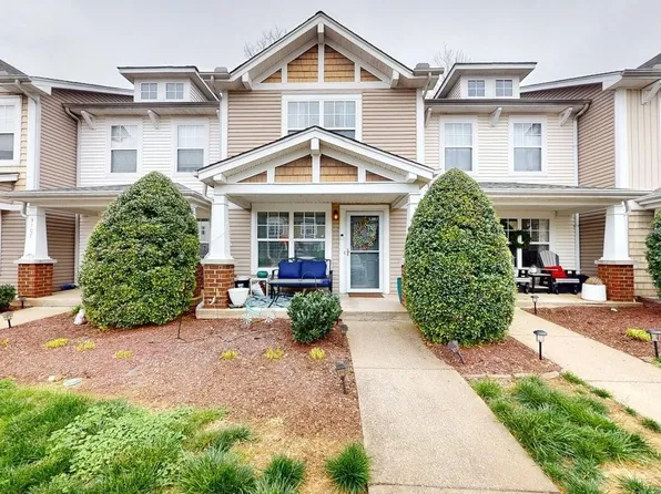 3105 Harpeth Springs Dr, Nashville, TN 37221