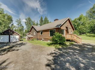17127 Eagle River Rd, Eagle River, AK 99577