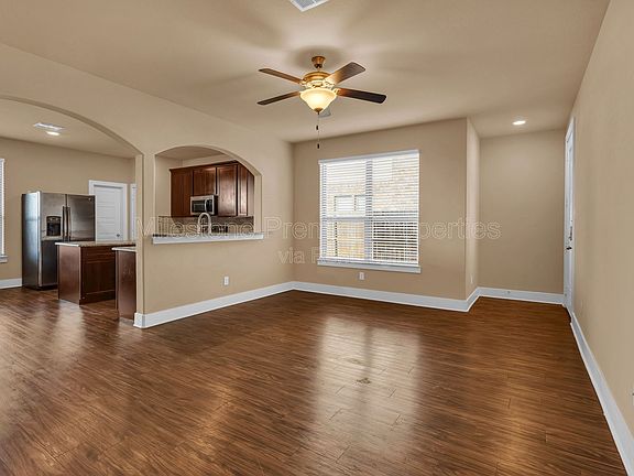 2nd image of 3906 Ashton Dr #1