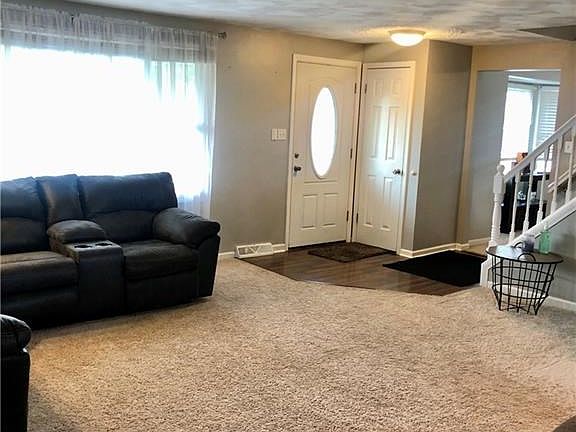 5th image of 8119 Crestview Dr
