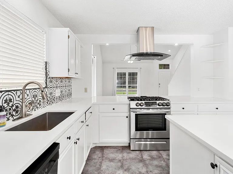 12701 Tantara Dr — Photo 10