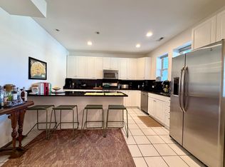 2431 N Albany Ave APT 1, Chicago, IL 60647
