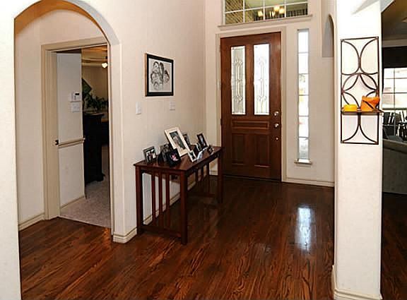 4th image of 1500 Plum Valley Dr