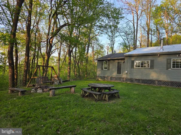 491 Wild Area Ln, Thompsontown, PA 17094