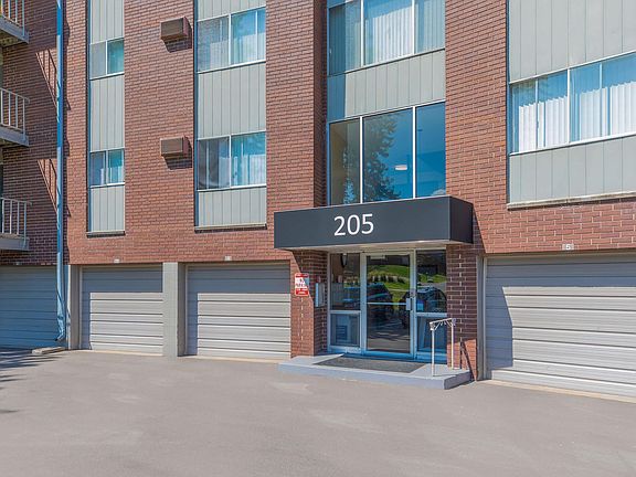 5th image of 205 Wentworth Ave W APT 206