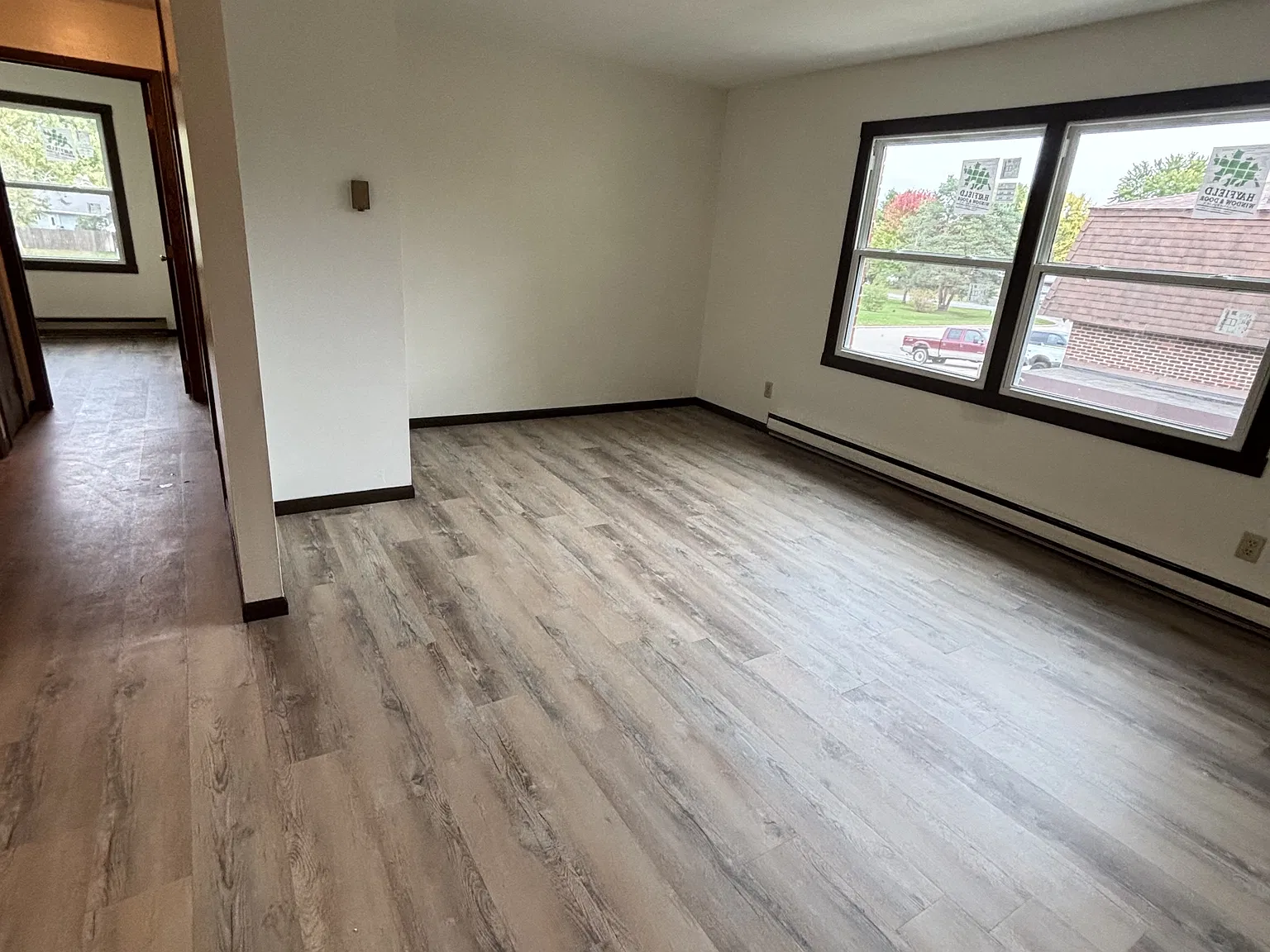 475 Walter Street - 23 — Photo 3